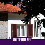 Casa de Férias Casa Outeiro 99 *