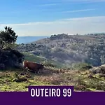 Casa Outeiro 99 Semesterbostad *