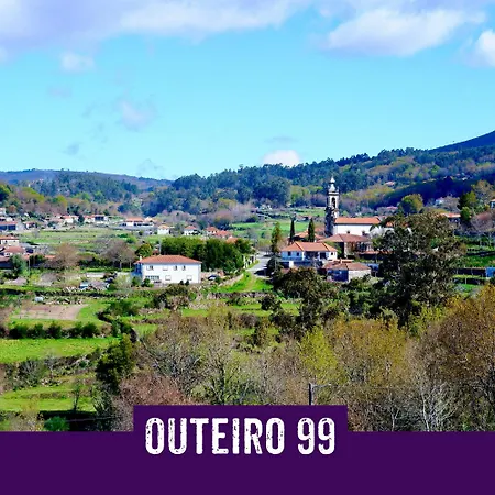 Casa Outeiro 99 פארדס דה קורה