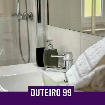 Casa Outeiro 99 パレーデス・デ・コウラ