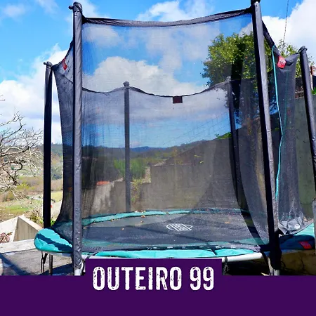 Casa Outeiro 99 *
