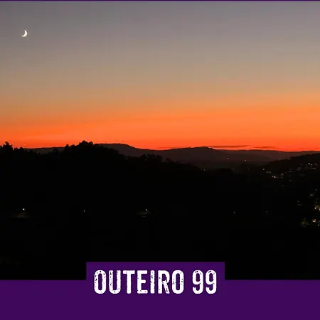 Casa Outeiro 99 펜션 파레드스 드 코라