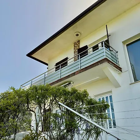 Casa Outeiro 99