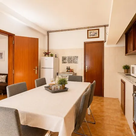 Дом отдыха Casa Outeiro 99 Паредиш-ди-Кора
