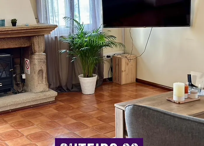 Casa Outeiro 99 * 파레드스 드 코라